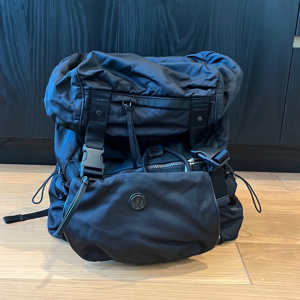 lululemon backpack